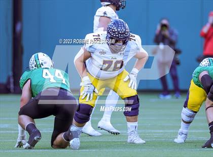 Thumbnail 2 in Southlake Carroll vs. Highland Park (UIL 6A DII Regional Semifinals) photogallery.