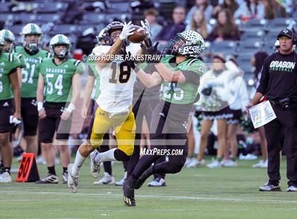 Thumbnail 1 in Southlake Carroll vs. Highland Park (UIL 6A DII Regional Semifinals) photogallery.