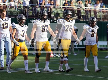 Thumbnail 3 in Southlake Carroll vs. Highland Park (UIL 6A DII Regional Semifinals) photogallery.