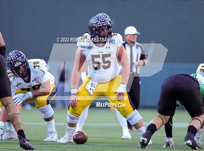 Thumbnail 1 in Southlake Carroll vs. Highland Park (UIL 6A DII Regional Semifinals) photogallery.