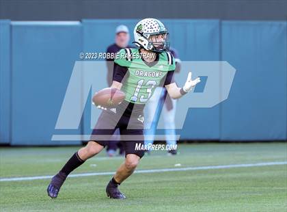 Thumbnail 1 in Southlake Carroll vs. Highland Park (UIL 6A DII Regional Semifinals) photogallery.