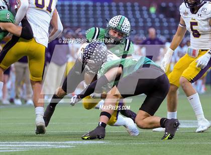 Thumbnail 2 in Southlake Carroll vs. Highland Park (UIL 6A DII Regional Semifinals) photogallery.
