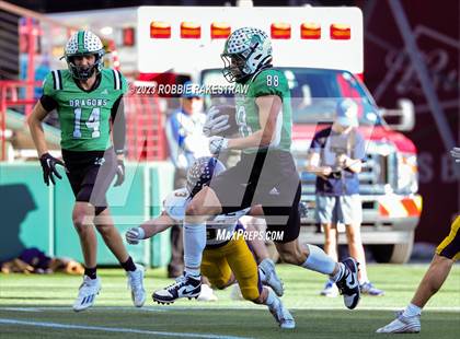Thumbnail 2 in Southlake Carroll vs. Highland Park (UIL 6A DII Regional Semifinals) photogallery.