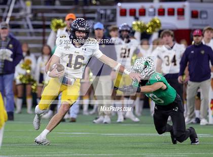Thumbnail 1 in Southlake Carroll vs. Highland Park (UIL 6A DII Regional Semifinals) photogallery.