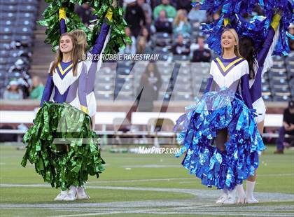 Thumbnail 2 in Southlake Carroll vs. Highland Park (UIL 6A DII Regional Semifinals) photogallery.