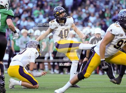 Thumbnail 1 in Southlake Carroll vs. Highland Park (UIL 6A DII Regional Semifinals) photogallery.