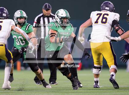 Thumbnail 1 in Southlake Carroll vs. Highland Park (UIL 6A DII Regional Semifinals) photogallery.