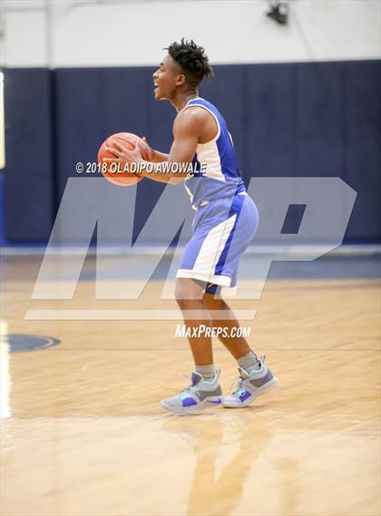Thumbnail 2 in Mesquite vs. Nolan Catholic (Knights of Columbus Tournament) photogallery.