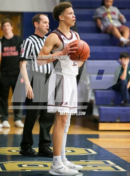 Thumbnail 2 in Mesquite vs. Nolan Catholic (Knights of Columbus Tournament) photogallery.