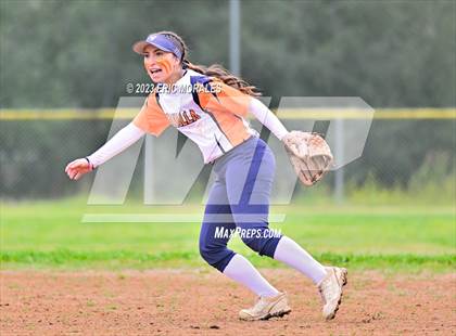Thumbnail 3 in Cathedral Catholic vs. Valhalla (Cougar Classic) photogallery.