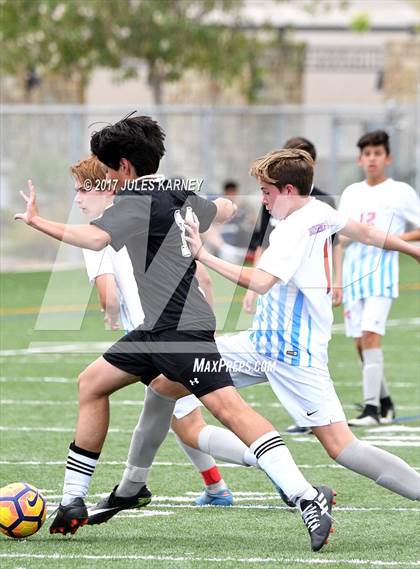 Thumbnail 3 in Bishop Gorman vs Faith Lutheran photogallery.
