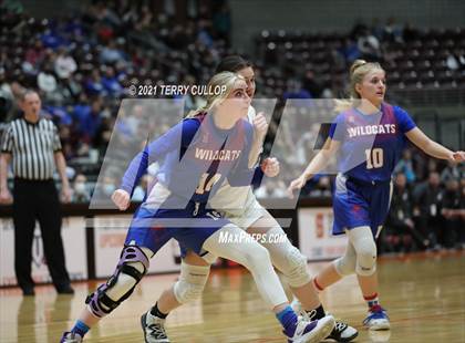 Thumbnail 2 in Richfield vs. Carbon (UHSAA 3A Quarterfinal) photogallery.