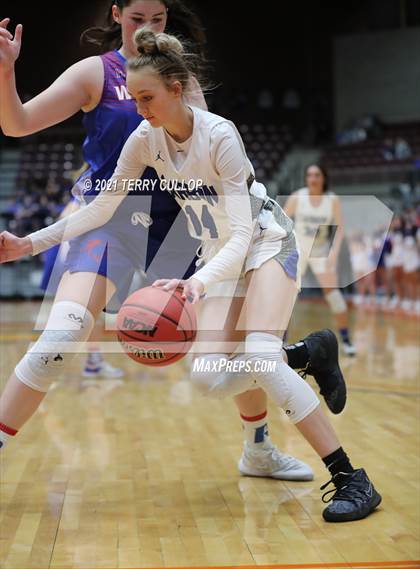 Thumbnail 2 in Richfield vs. Carbon (UHSAA 3A Quarterfinal) photogallery.