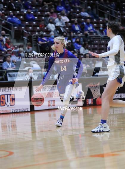 Thumbnail 1 in Richfield vs. Carbon (UHSAA 3A Quarterfinal) photogallery.