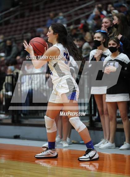 Thumbnail 3 in Richfield vs. Carbon (UHSAA 3A Quarterfinal) photogallery.