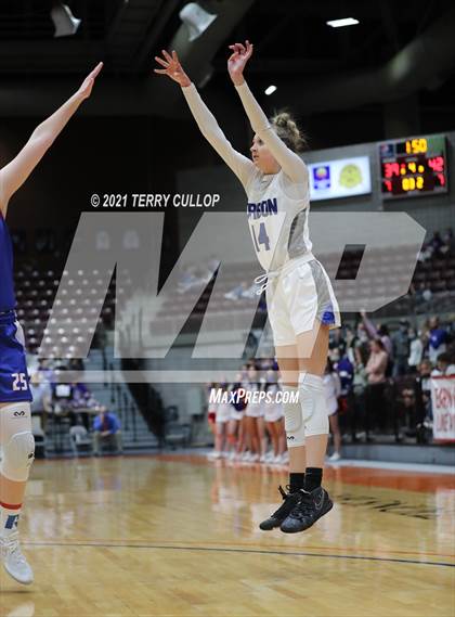 Thumbnail 1 in Richfield vs. Carbon (UHSAA 3A Quarterfinal) photogallery.