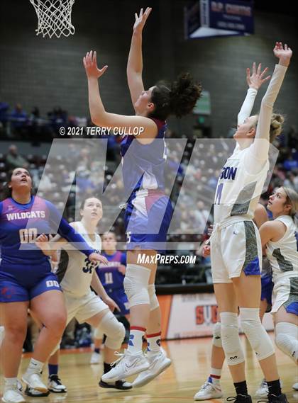 Thumbnail 1 in Richfield vs. Carbon (UHSAA 3A Quarterfinal) photogallery.