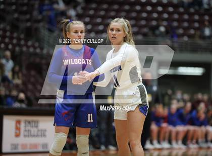 Thumbnail 2 in Richfield vs. Carbon (UHSAA 3A Quarterfinal) photogallery.