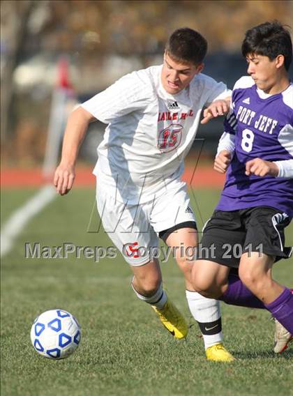 Thumbnail 3 in Port Jefferson vs. Maple Hill (NYSPHSAA Class C Final) photogallery.