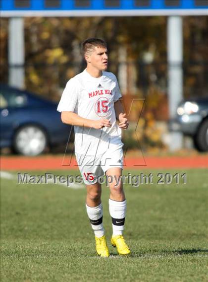 Thumbnail 3 in Port Jefferson vs. Maple Hill (NYSPHSAA Class C Final) photogallery.