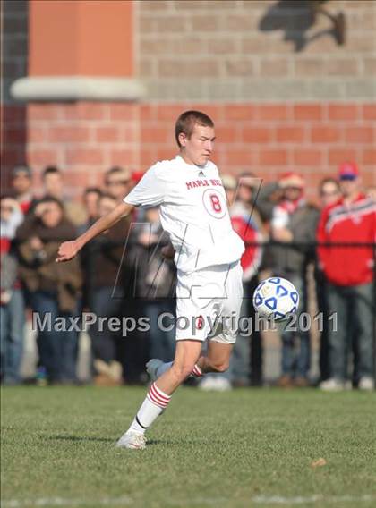 Thumbnail 2 in Port Jefferson vs. Maple Hill (NYSPHSAA Class C Final) photogallery.