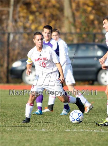 Thumbnail 1 in Port Jefferson vs. Maple Hill (NYSPHSAA Class C Final) photogallery.