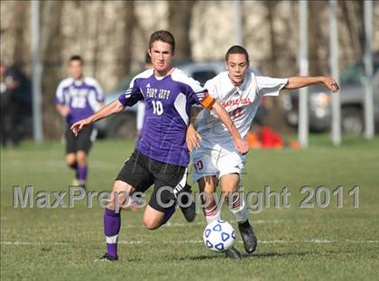 Thumbnail 3 in Port Jefferson vs. Maple Hill (NYSPHSAA Class C Final) photogallery.