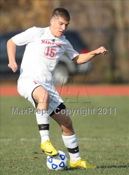 Thumbnail 2 in Port Jefferson vs. Maple Hill (NYSPHSAA Class C Final) photogallery.