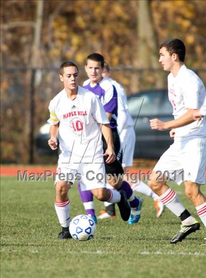 Thumbnail 2 in Port Jefferson vs. Maple Hill (NYSPHSAA Class C Final) photogallery.
