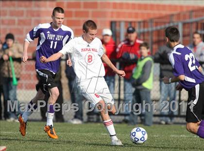 Thumbnail 1 in Port Jefferson vs. Maple Hill (NYSPHSAA Class C Final) photogallery.