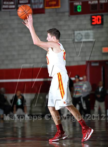 Thumbnail 2 in Mt. Carmel vs. Morse (Xtreme Glass Invitational) photogallery.