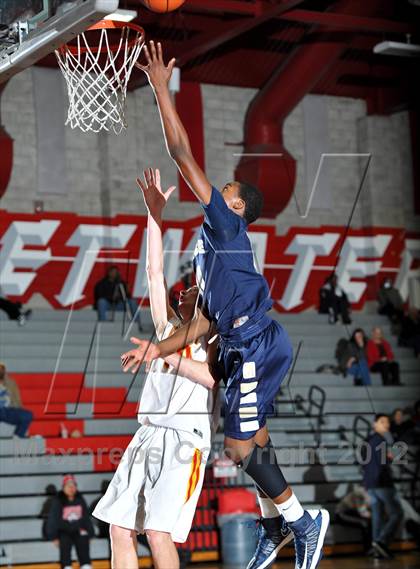 Thumbnail 1 in Mt. Carmel vs. Morse (Xtreme Glass Invitational) photogallery.