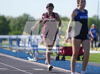 Thumbnail 2 in Battle of the Brazos (800M) photogallery.