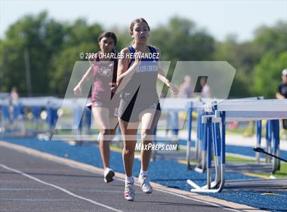 Thumbnail 2 in Battle of the Brazos (800M) photogallery.