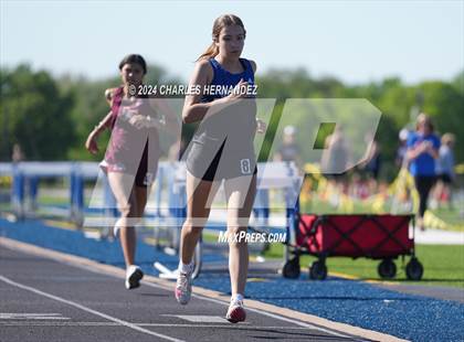 Thumbnail 3 in Battle of the Brazos (800M) photogallery.