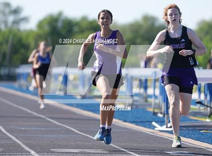 Thumbnail 2 in Battle of the Brazos (800M) photogallery.