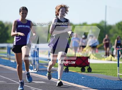Thumbnail 1 in Battle of the Brazos (800M) photogallery.