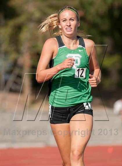 Thumbnail 2 in Ventura County Track and Field Championships photogallery.