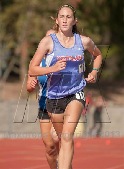 Thumbnail 2 in Ventura County Track and Field Championships photogallery.