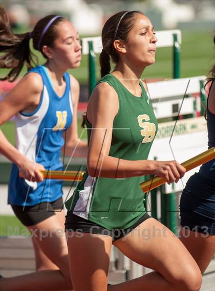 Thumbnail 1 in Ventura County Track and Field Championships photogallery.