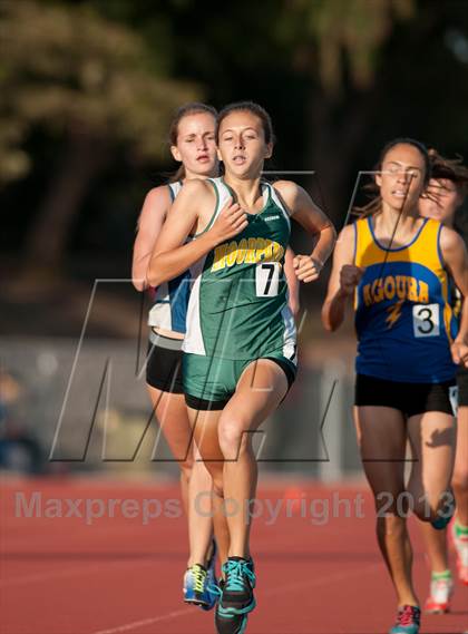 Thumbnail 2 in Ventura County Track and Field Championships photogallery.
