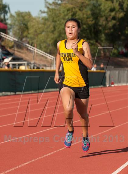 Thumbnail 2 in Ventura County Track and Field Championships photogallery.