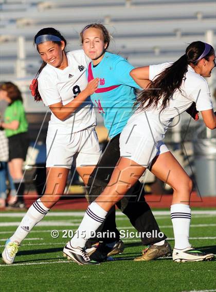 Thumbnail 1 in Desert Vista vs. Chandler (AIA D1 Playoff) photogallery.