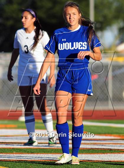 Thumbnail 2 in Desert Vista vs. Chandler (AIA D1 Playoff) photogallery.