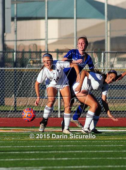 Thumbnail 3 in Desert Vista vs. Chandler (AIA D1 Playoff) photogallery.