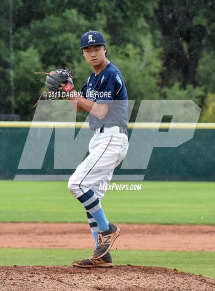 Thumbnail 2 in Carlmont vs. Leland (CIF CCS D1 Quarterfinal) photogallery.