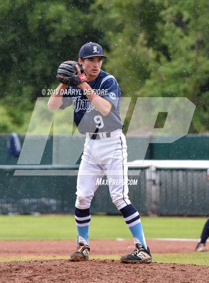 Thumbnail 3 in Carlmont vs. Leland (CIF CCS D1 Quarterfinal) photogallery.