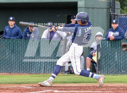 Thumbnail 3 in Carlmont vs. Leland (CIF CCS D1 Quarterfinal) photogallery.