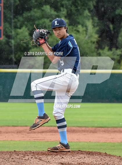 Thumbnail 3 in Carlmont vs. Leland (CIF CCS D1 Quarterfinal) photogallery.