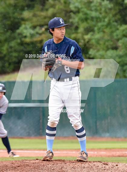 Thumbnail 2 in Carlmont vs. Leland (CIF CCS D1 Quarterfinal) photogallery.